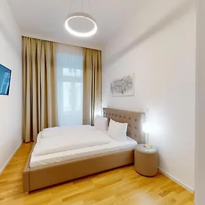  Daire Alon Homes - Premium Center Avusturya
